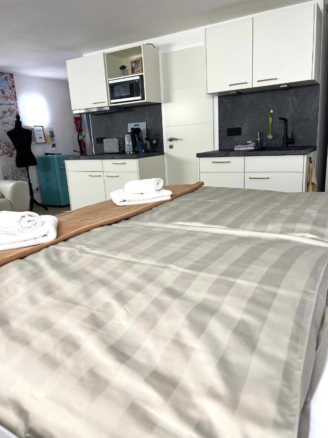 Ferien-Whg Souterrain Exklusives App Stella Maris Mit Parkplatz Direkt Am Steinhuder-Meer Wunstorf Exterior foto